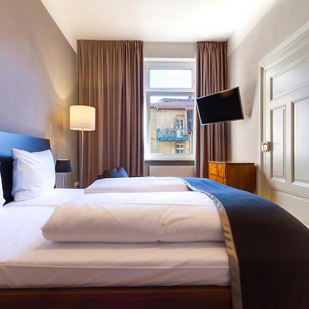 Qube Hotel Bergheim Хайдельберг Экстерьер фото